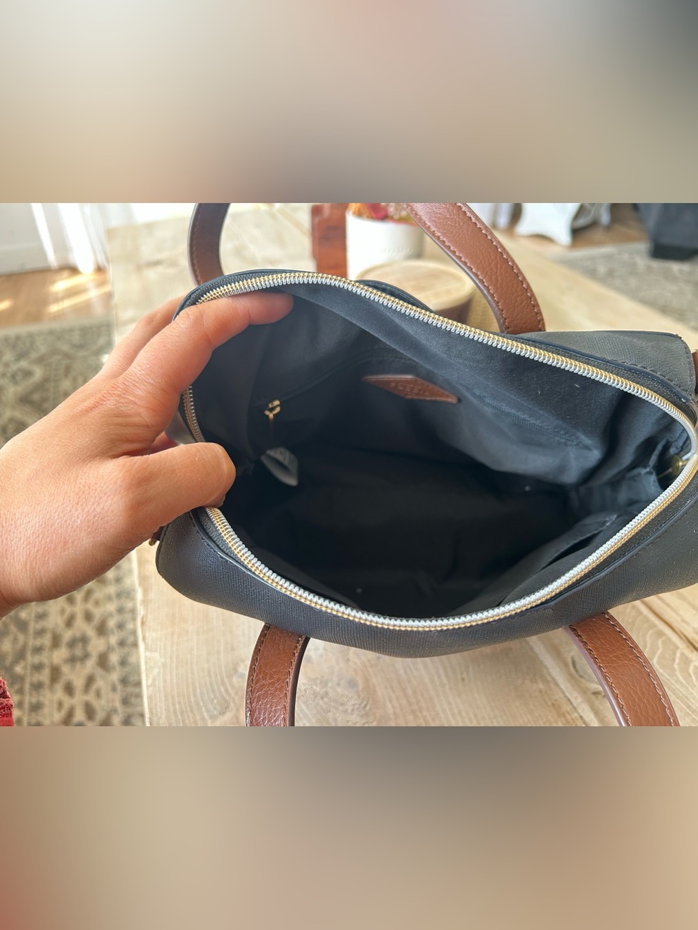 FOSSIL Classic Black and Brown Two-Tone Satchel Bag - Picture 11 of 13